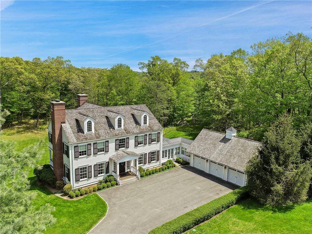 24 Deepwood RD, Bedford, NY 10506
