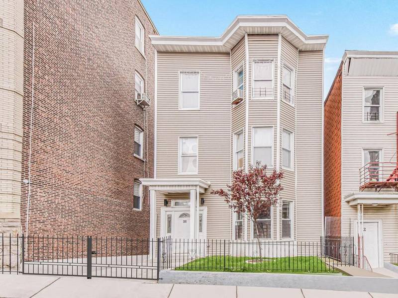 30 Ashburton AVE, Yonkers, NY 10701