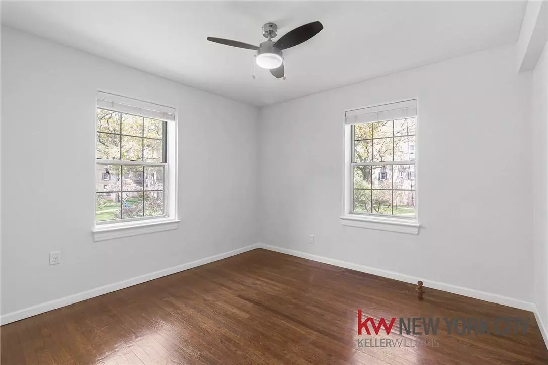 Woodside, NY 11377,51-36 30th AVE #2A