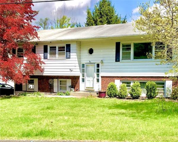 4 Pearl DR, Monsey, NY 10952