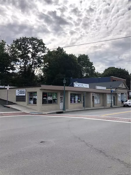 198 South Middletown ST, Nanuet, NY 10954