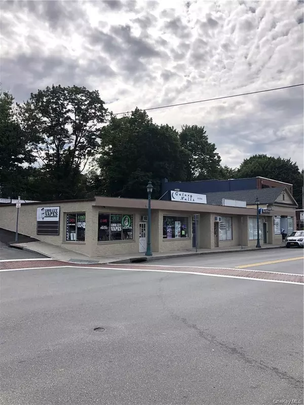 198 South Middletown ST, Nanuet, NY 10954