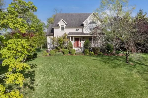 8 Erin Sue DR, Wappingers Falls, NY 12590