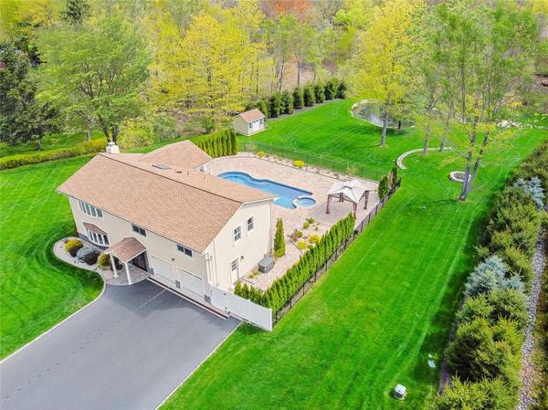 452 Austin RD, Mahopac, NY 10541