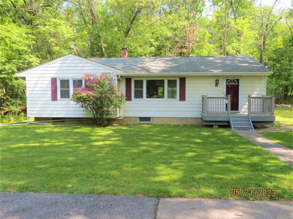 11 Eastview RD, Newburgh, NY 12550