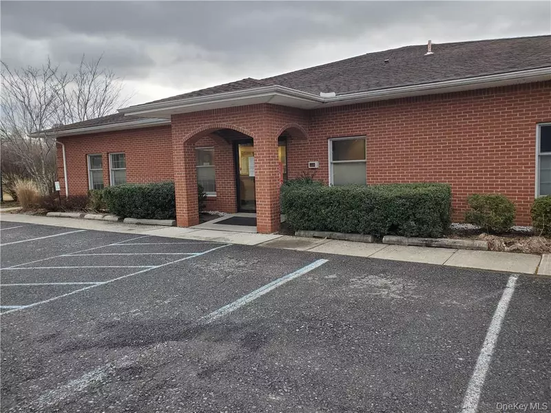 214 West ST #11, Warwick, NY 10990