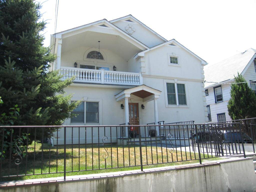62 Soundview ST, New Rochelle, NY 10805