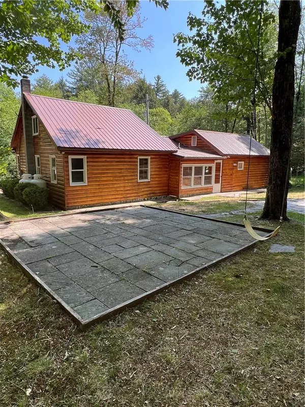 Smallwood, NY 12778,546 Mountain Lakes RD