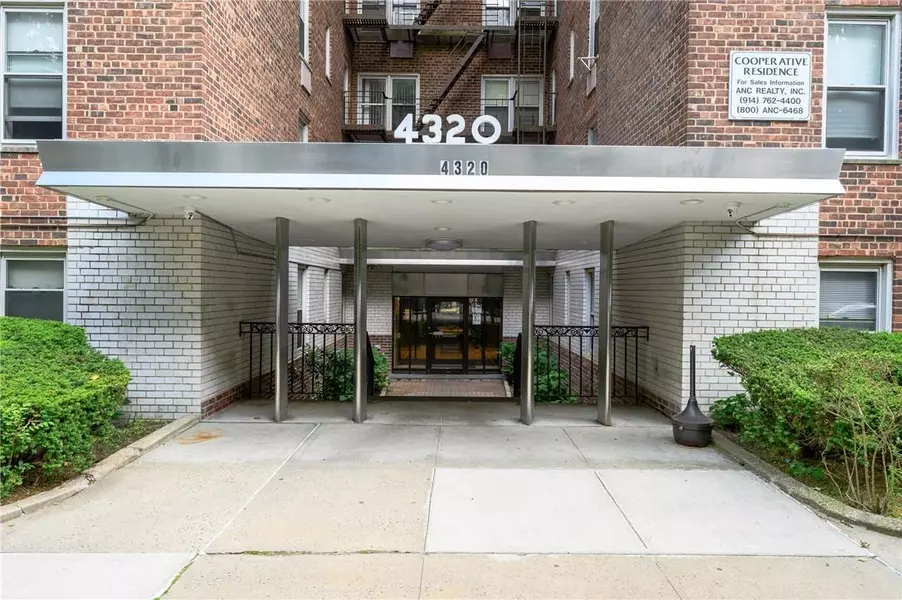 4320 Van Cortland Park East #1F, Bronx, NY 10470