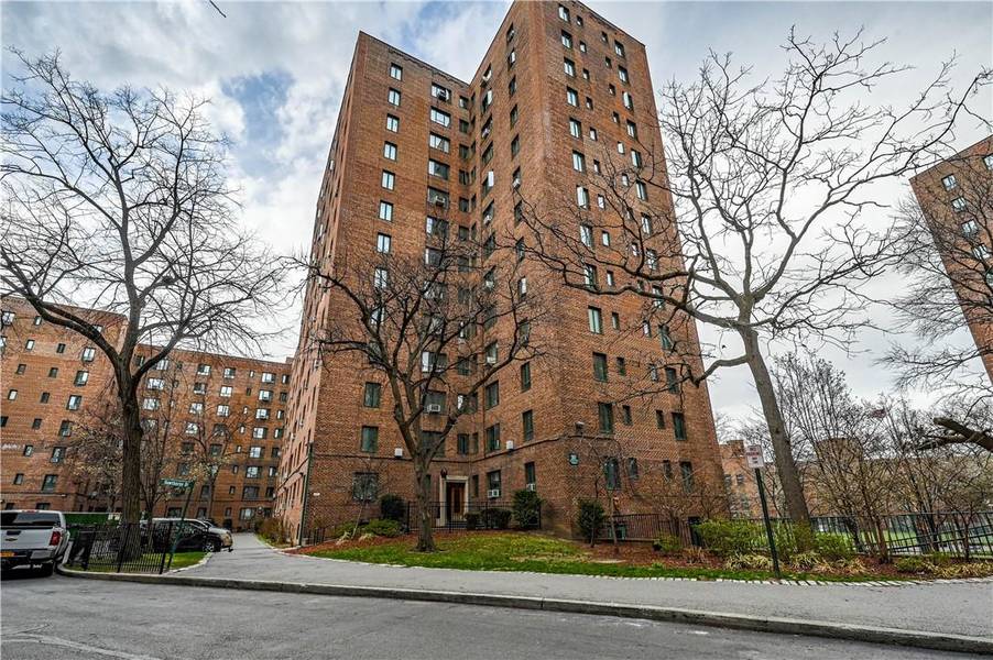 1507 Metropolitan AVE #MD, Bronx, NY 10462