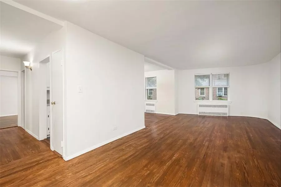 800 Grand Concourse #3B-S, Bronx, NY 10451