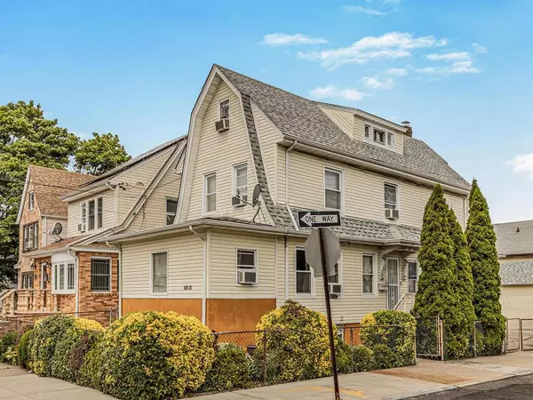 21219 94th AVE, Jamaica, NY 11428