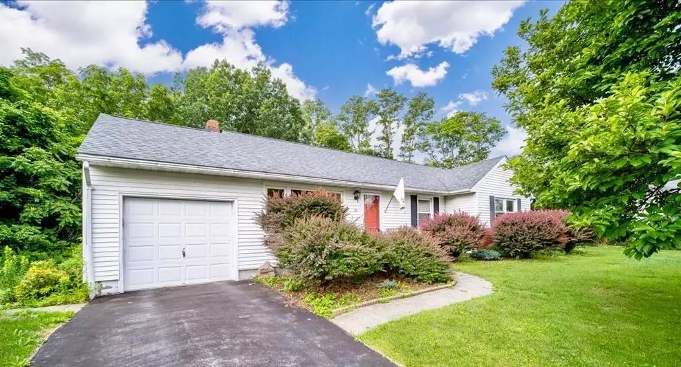 Poughkeepsie, NY 12603,10 Gale DR