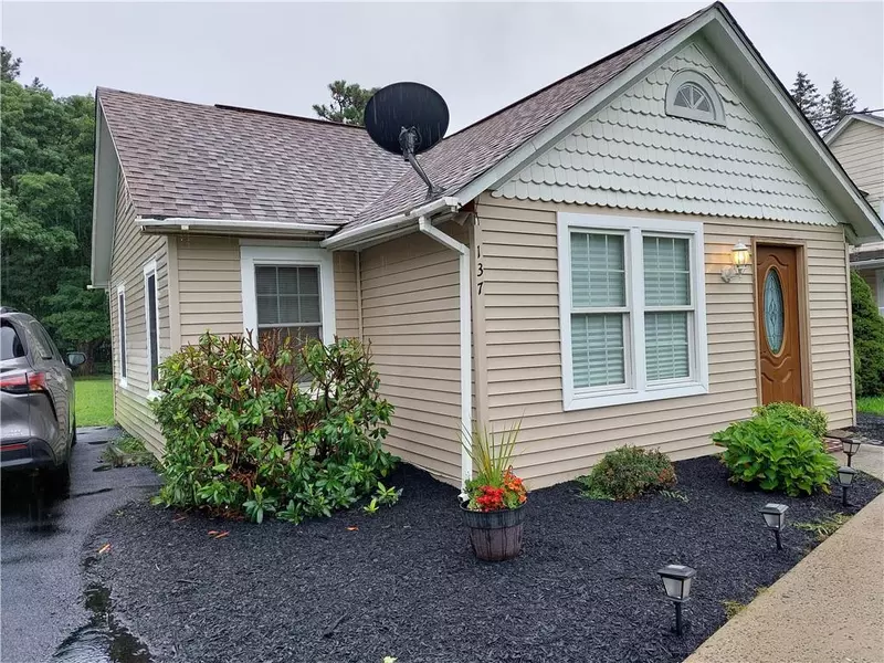 137 E Main ST, Washingtonville, NY 10992