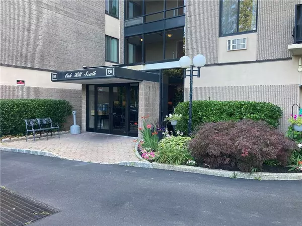 130 Colonial Pkwy #1C, Yonkers, NY 10710