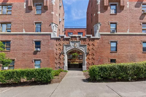 37 Summit AVE #1B, Port Chester, NY 10573