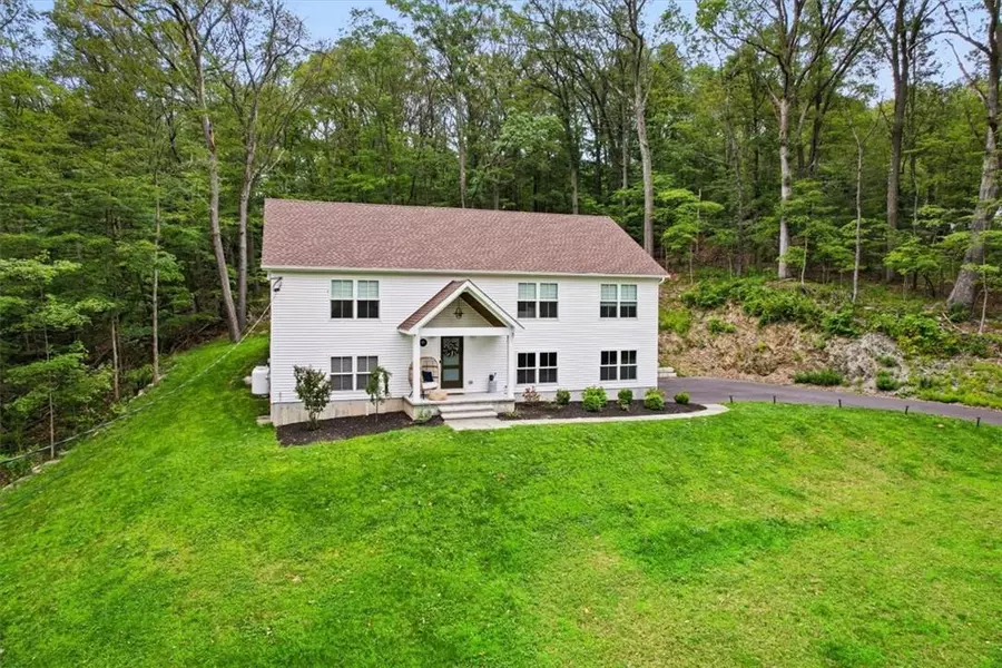 29 King RD, Hopewell Junction, NY 12533