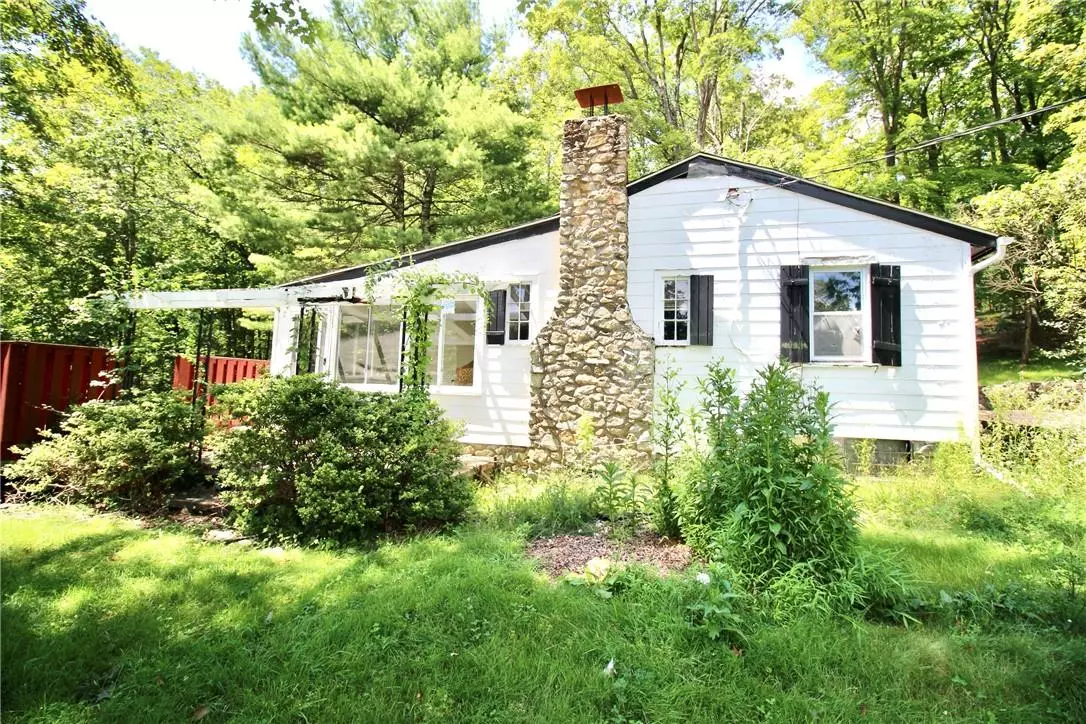 Tuxedo Park, NY 10987,357 Bramertown RD