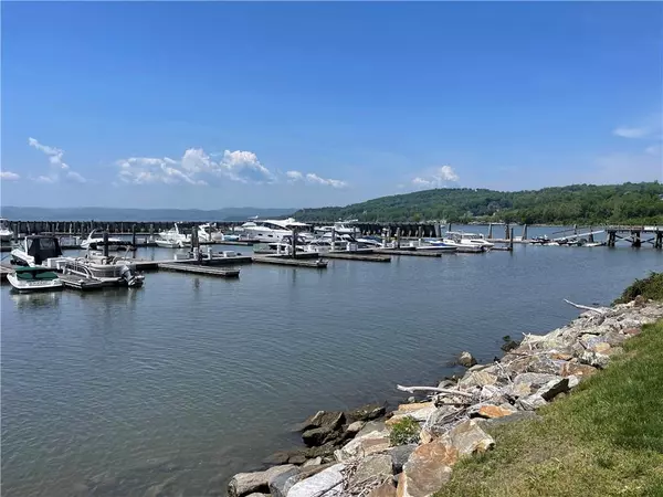 Croton-on-hudson, NY 10520,A-12 Half Moon Bay DR