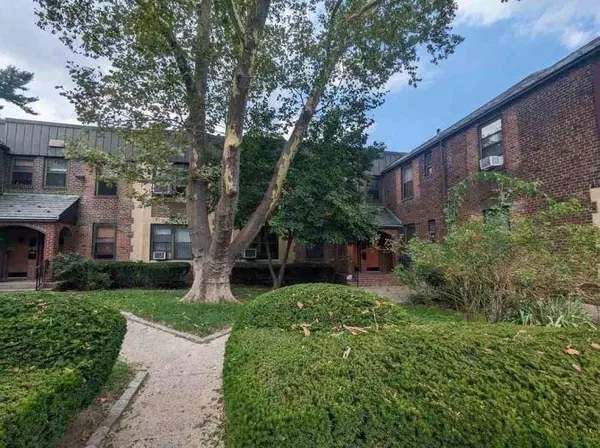 77-13 Ditmars BLVD #1,  East Elmhurst,  NY 11370