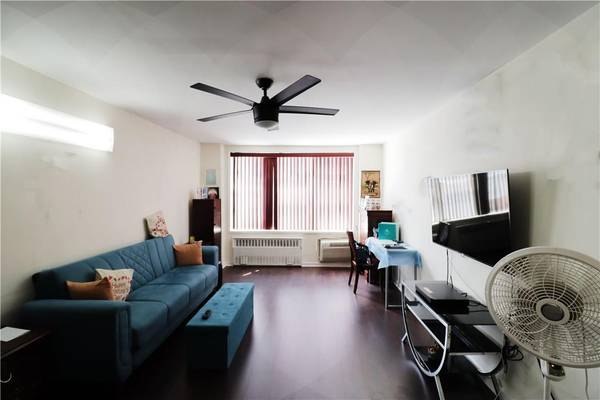 86-16 60th AVE #2N, Elmhurst, NY 11373