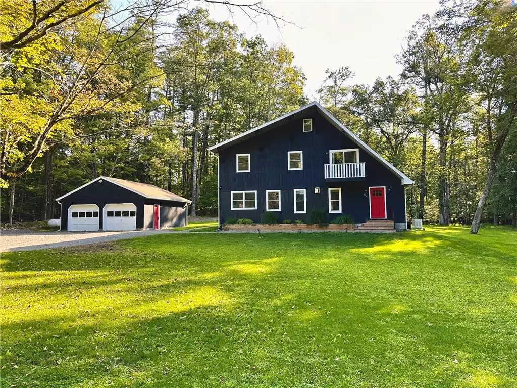 Saugerties, NY 12477,64 Solway RD