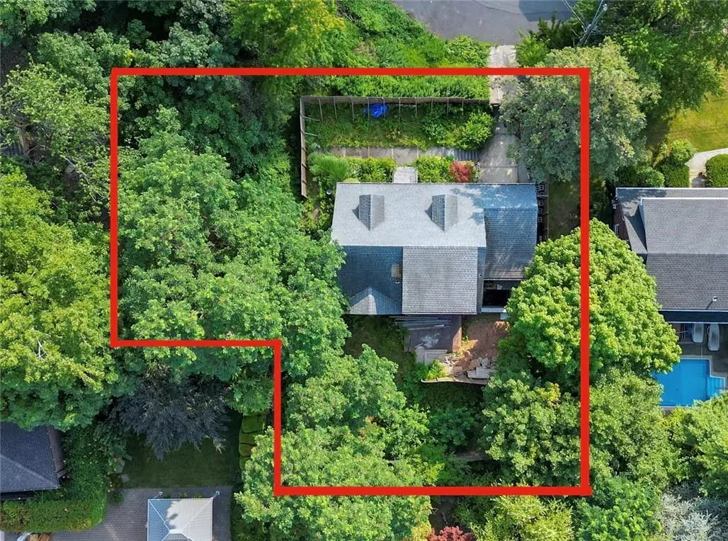 Staten Island, NY 10305,71 Wadsworth RD
