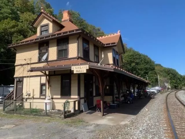 Highland Falls, NY 10928,72 Station HL
