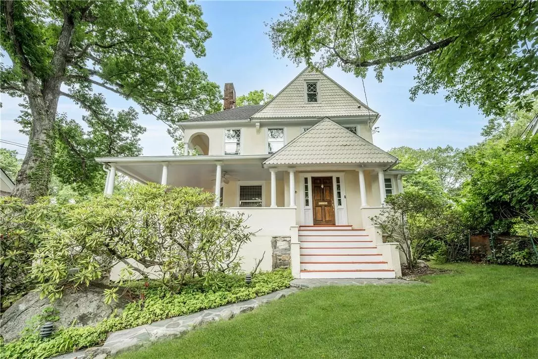 Pelham, NY 10803,129 Nyac AVE