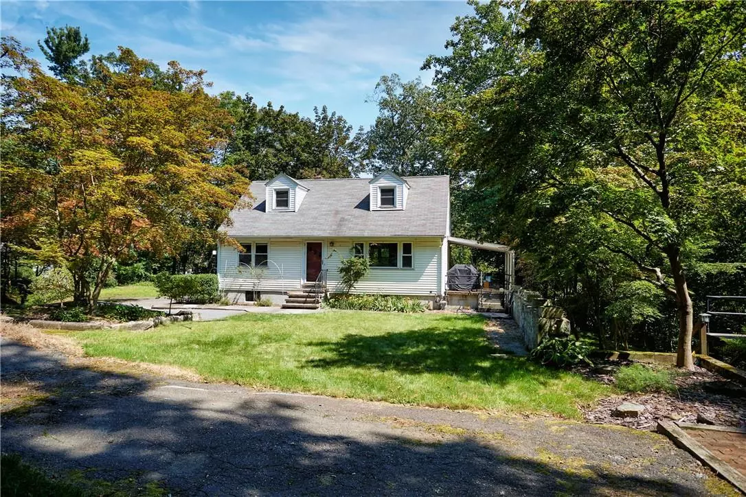 Tuxedo Park, NY 10987,35-37 Augusta PL