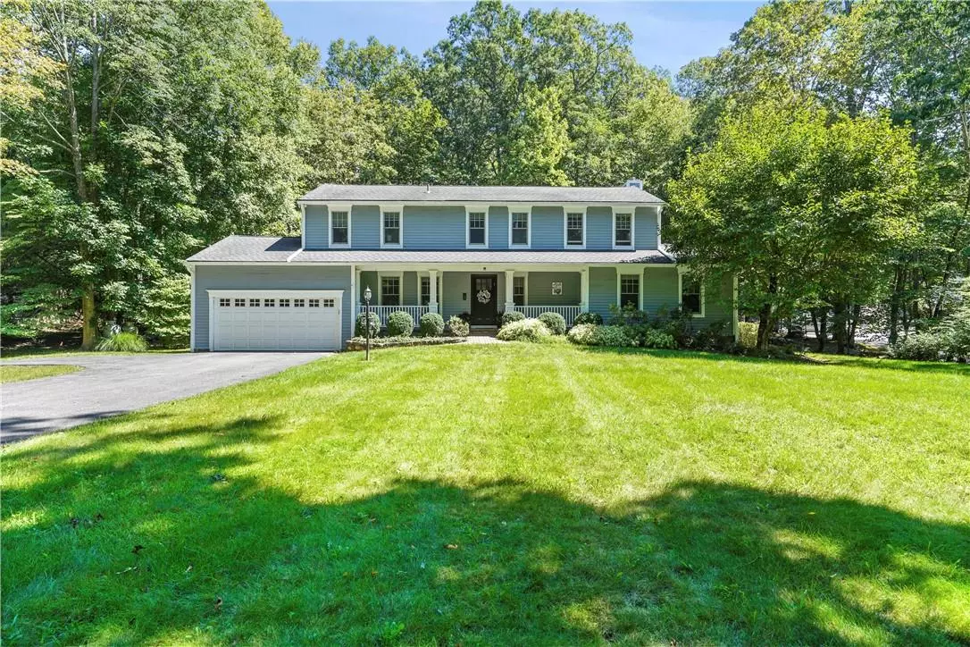 North Salem, NY 10560,4 Fox Den LN