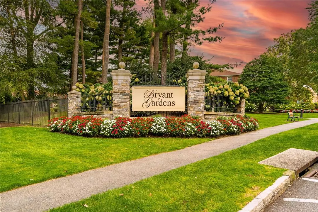 White Plains, NY 10605,1 Bryant CRES #2B