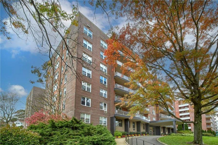 360 Westchester AVE #321, Port Chester, NY 10573