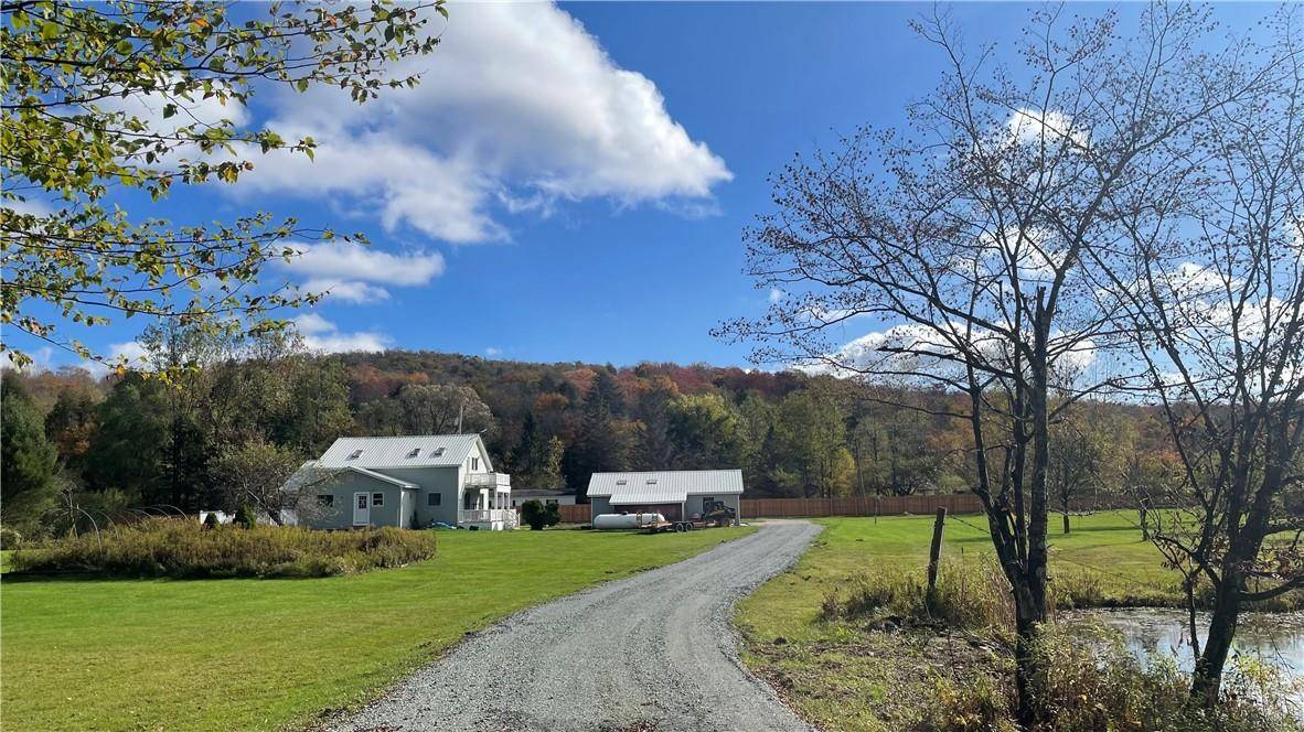 141 Bonnie Brook RD, Roscoe, NY 12776