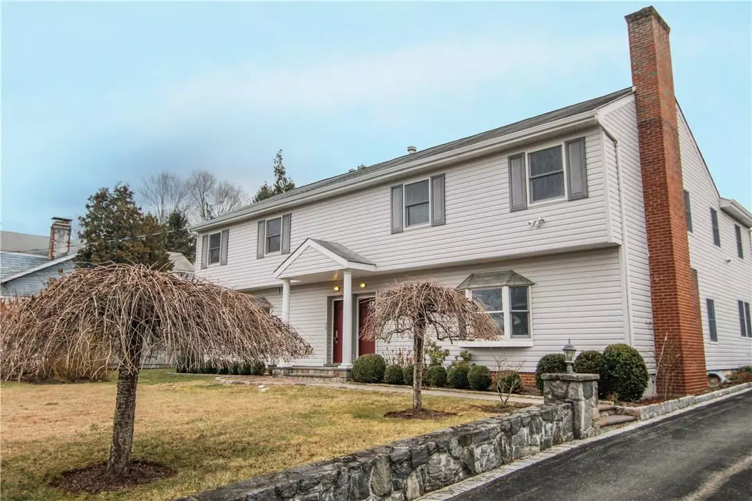 Bedford Hills, NY 10507,239 Babbitt RD