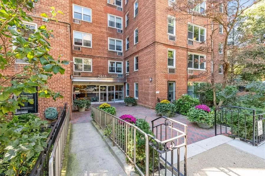 2465 Palisade AVE #6B, Bronx, NY 10463