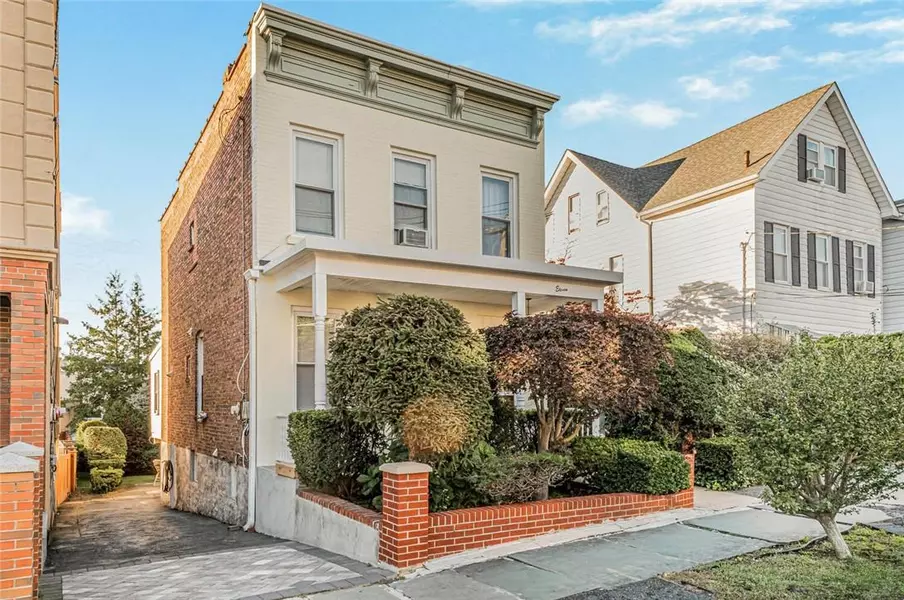 11 Hyatt AVE, Yonkers, NY 10704
