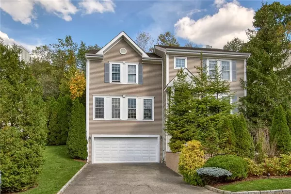 56 Bellefair RD, Rye Brook, NY 10573