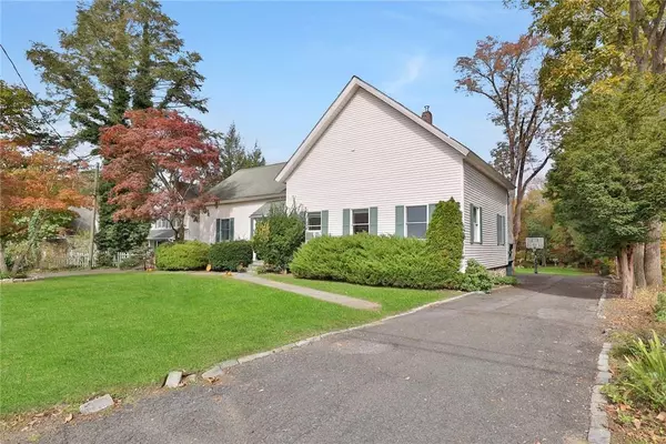 Armonk, NY 10504,28 School ST