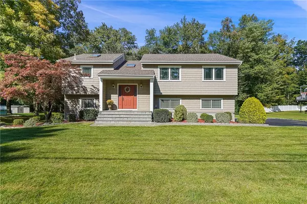 Briarcliff Manor, NY 10510,15 Hemlock RD