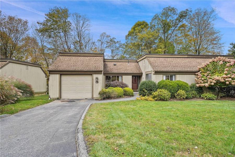 200 Heritage HLS #A, Somers, NY 10589