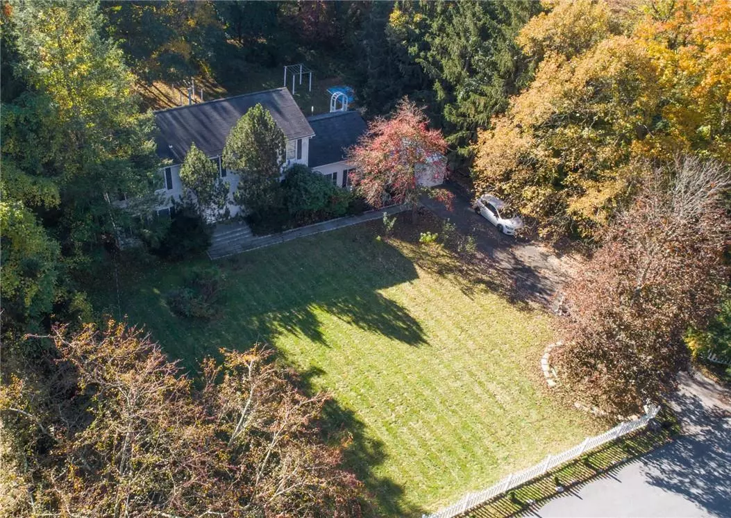 Briarcliff Manor, NY 10510,8 Buckout RD