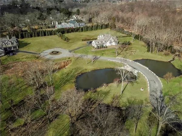 Purchase, NY 10577,3 Bristol LN