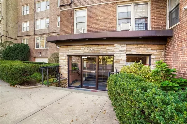 4265 Webster AVE #5A, Bronx, NY 10470