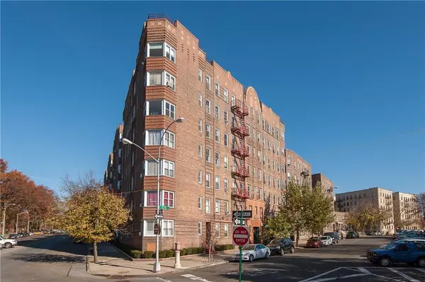 601 Pelham Pkwy #M-02,  Bronx,  NY 10467