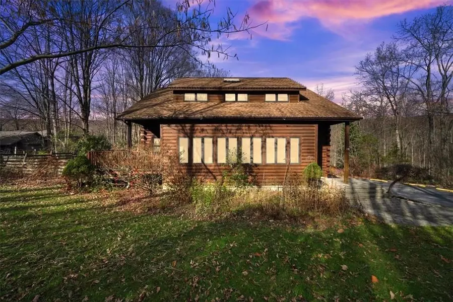 52 Cascade RD, Warwick, NY 10990
