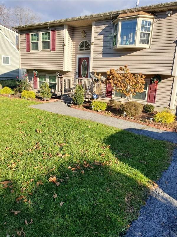 118 Indian TRL, Maybrook, NY 12543