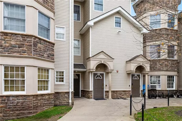 3 Horizon CT #301, Monsey, NY 10952