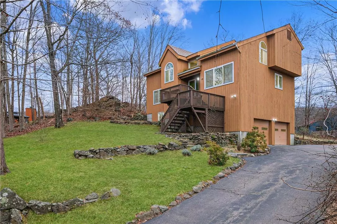 Cortlandt Manor, NY 10567,1 Dickerson RD