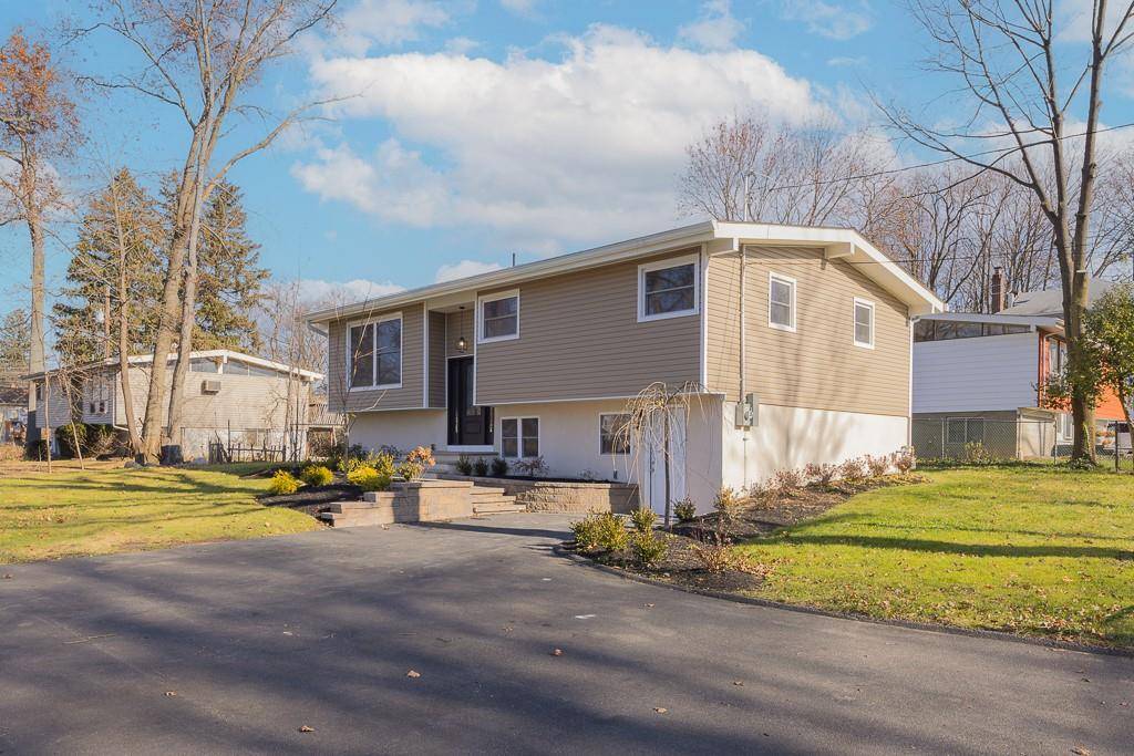 16 Smith RD, Nanuet, NY 10954